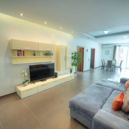 Bright & Large 2Bedrooms In Sliema Center Mpor1-1 المظهر الخارجي الصورة