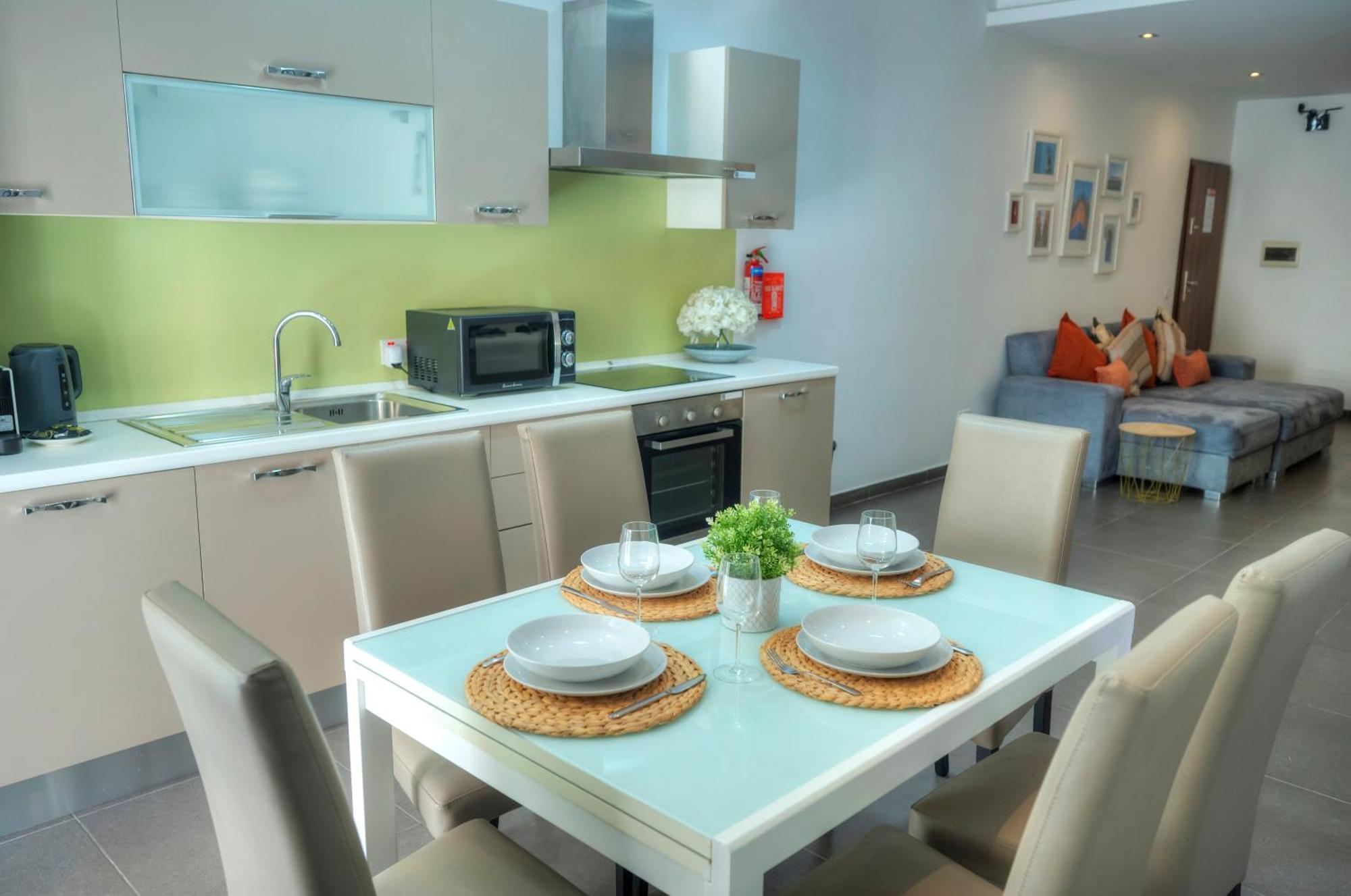 Bright & Large 2Bedrooms In Sliema Center Mpor1-1 المظهر الخارجي الصورة