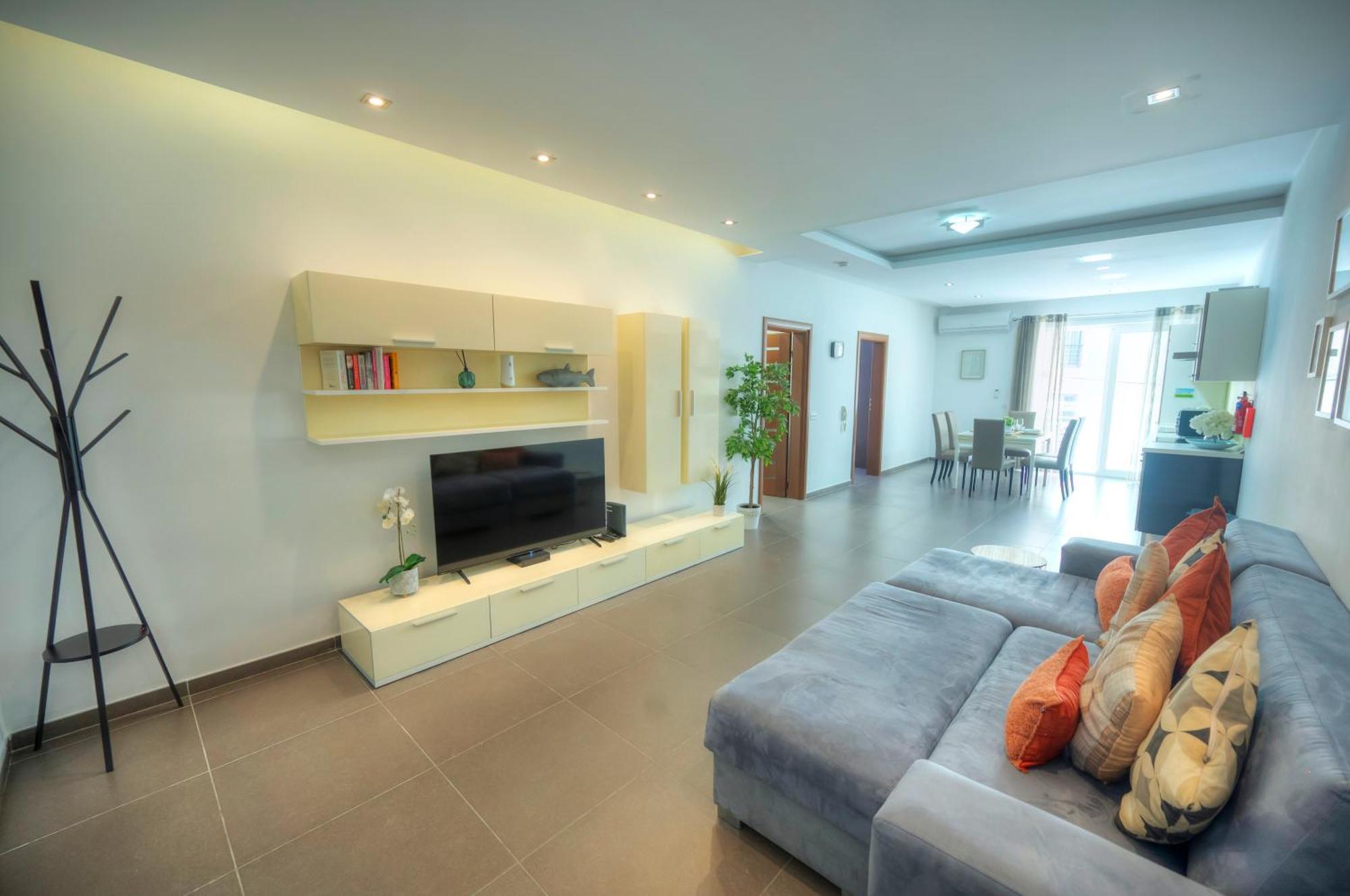 Bright & Large 2Bedrooms In Sliema Center Mpor1-1 المظهر الخارجي الصورة
