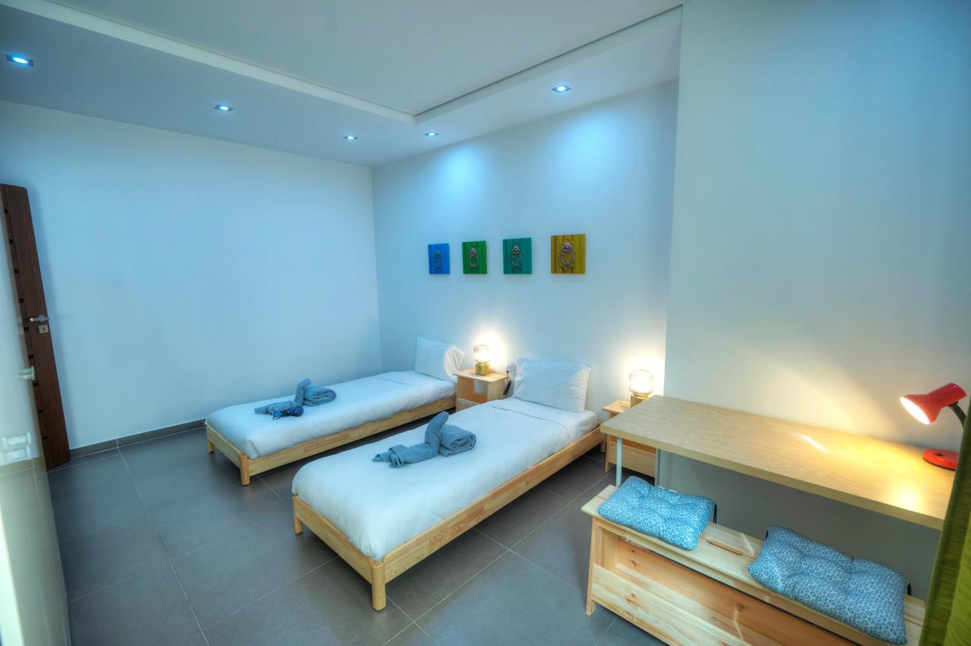 Bright & Large 2Bedrooms In Sliema Center Mpor1-1 المظهر الخارجي الصورة