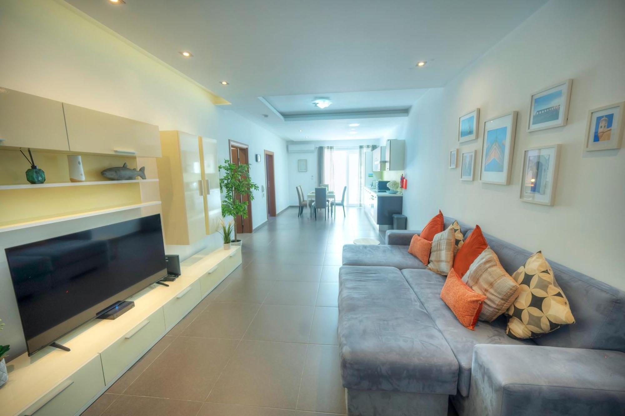 Bright & Large 2Bedrooms In Sliema Center Mpor1-1 المظهر الخارجي الصورة