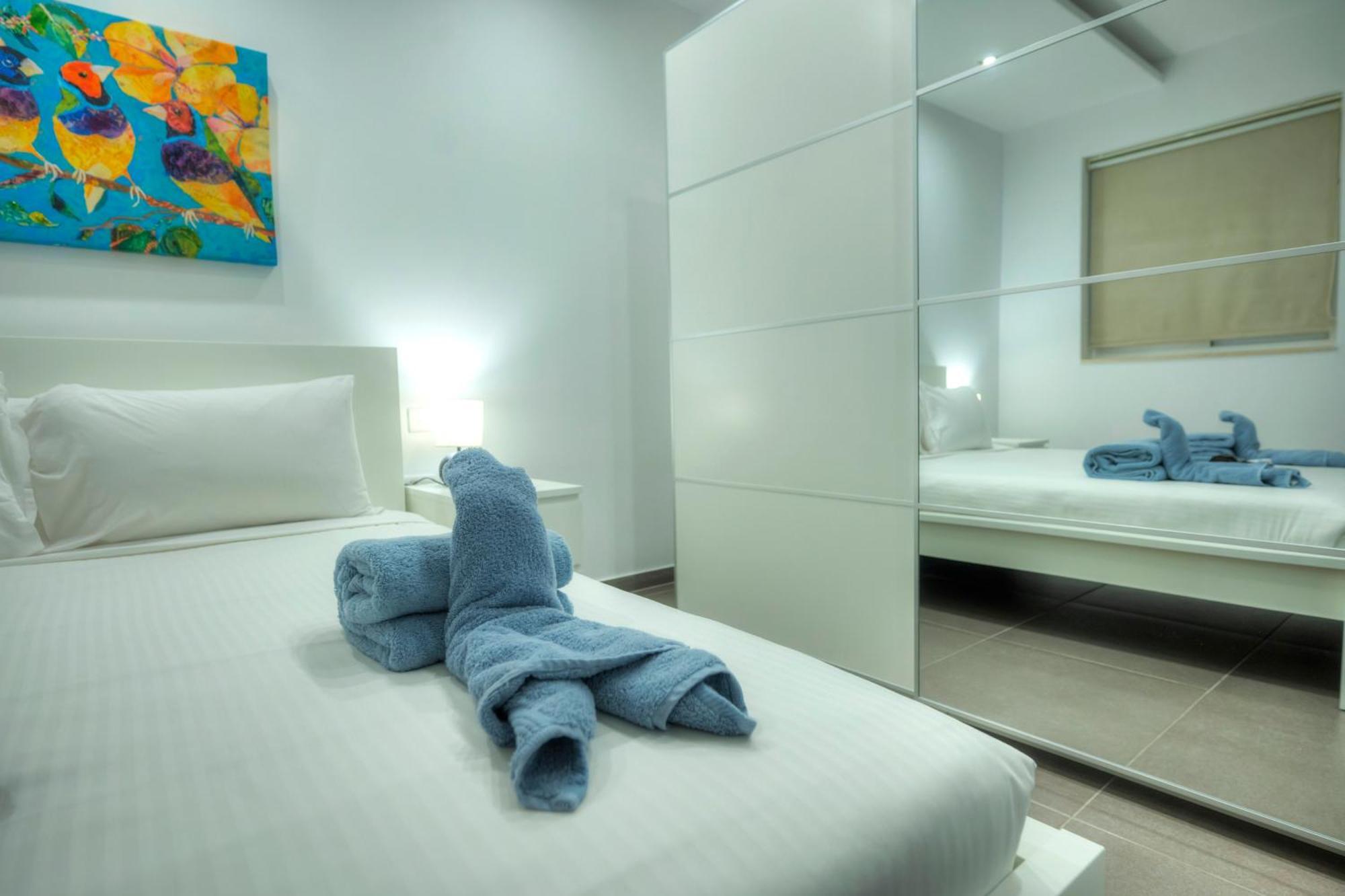 Bright & Large 2Bedrooms In Sliema Center Mpor1-1 المظهر الخارجي الصورة
